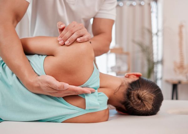 5 Ways a Chiropractor Can Help Heal Leaky Gut
